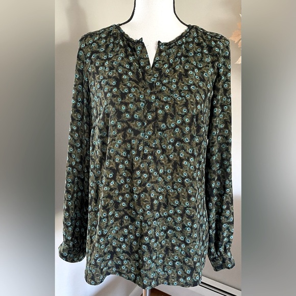 Talbots Peacock Feather Printed Scalloped Neckline Blouse - Picture 2 of 8